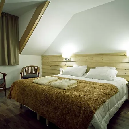 Hotel Maison Casadebaig 3*