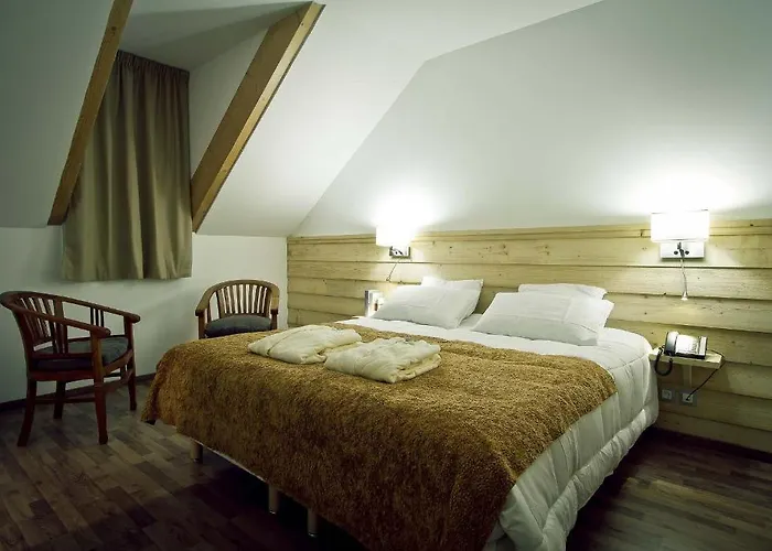 Hotel Maison Casadebaig 3*