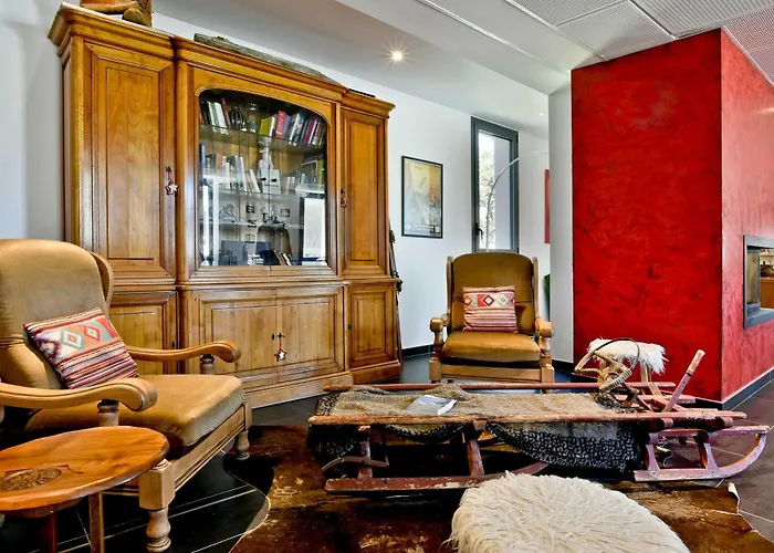 فندق Maison Casadebaig 3*